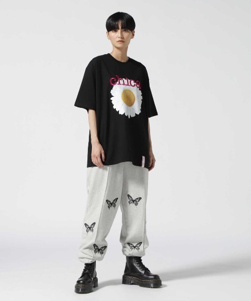 Chica（チカ）の「Chica/チカ/デイジーＴee（Tシャツ/カットソー・レディース・ピンク/ホワイト/ブラック・F）」の6枚目の写真