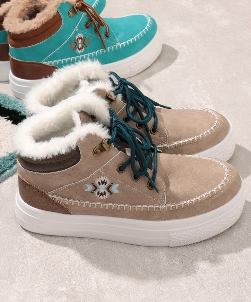 チチカカ（チチカカ）の「ネイティブ刺繍ミドルスニーカー（スニーカー・レディース・ターコイズブルー/グレー/ブラック・LARGE/MEDIUM）」の13枚目の写真