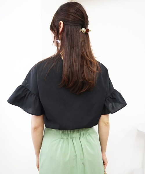 Brownie（ブラウニー）の「Brownie Vネックレース切替袖フリルブラウス（シャツ/ブラウス・レディース・ホワイト/ブラック/オレンジ・FREE）」の5枚目の写真