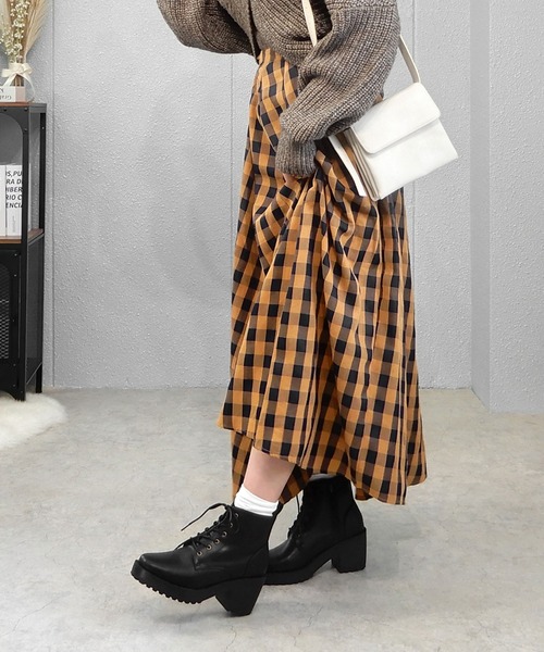 minia（ミニア）の「厚底レースアップブーティ（ブーツ・レディース・ブラック系その他2/ブラック系その他/カーキブラウン・LL/S/M/L）」の6枚目の写真