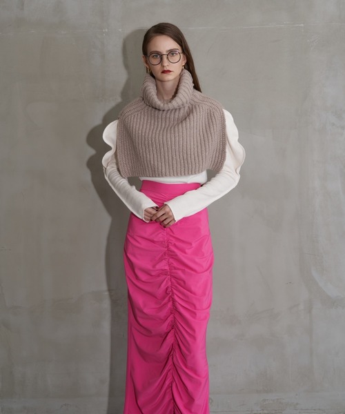 Solace（ソレイス）の「ウェーブショルダーパイルトップス（Tシャツ/カットソー・レディース・ブラック/ナチュラル/パープル・FREE）」の13枚目の写真