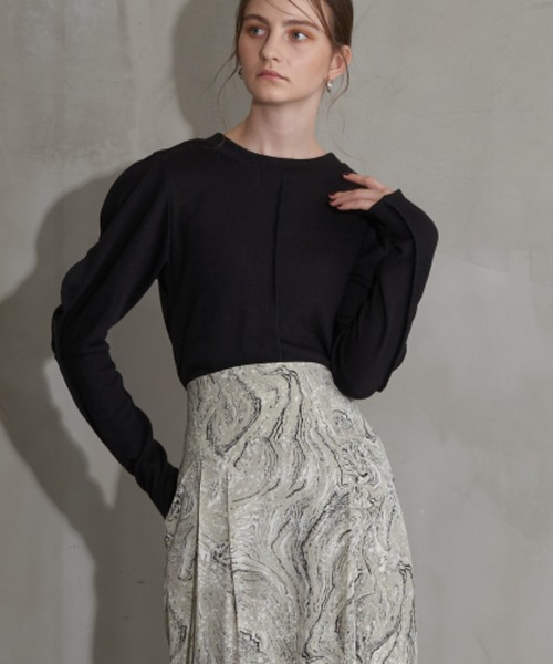 Solace（ソレイス）の「ウェーブショルダーパイルトップス（Tシャツ/カットソー・レディース・ブラック/ナチュラル/パープル・FREE）」の21枚目の写真