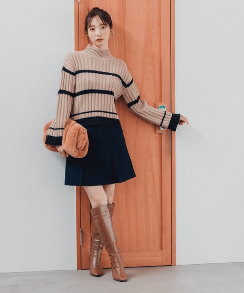 Andemiu（アンデミュウ）の「キリカエロングブーツ165183（ブーツ・レディース・ブラック/ブラウン/ワイン・MEDIUM/LARGE）」の5枚目の写真