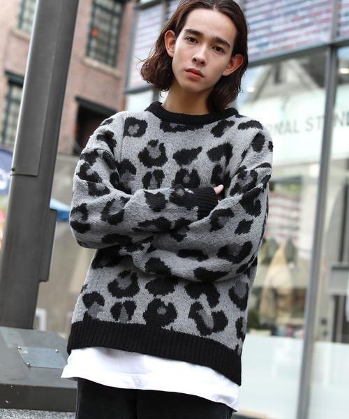 MSG（エムエスジー）の「Buyer's Select/モヘアライクビッグシルエットクルーニット ボーダー レオパード（ニット/セーター・メンズ・グリーン系/パープル/グリーン/グレー系/ブルー系/ベージュ系/ブルー/ネイビー/ブラック/イエロー系/ロイヤルブルー・M/L）」の2枚目の写真