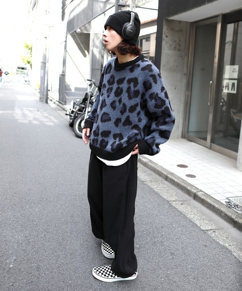 MSG（エムエスジー）の「Buyer's Select/モヘアライクビッグシルエットクルーニット ボーダー レオパード（ニット/セーター・メンズ・グリーン系/パープル/グリーン/グレー系/ブルー系/ベージュ系/ブルー/ネイビー/ブラック/イエロー系/ロイヤルブルー・M/L）」の17枚目の写真