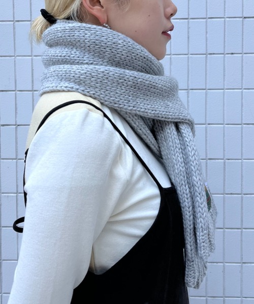 TWEED MILL（ツイードミル）の「【TWEED MILL/ツイードミル】Knit Muffler（マフラー・レディース・グレー・FREE）」の4枚目の写真