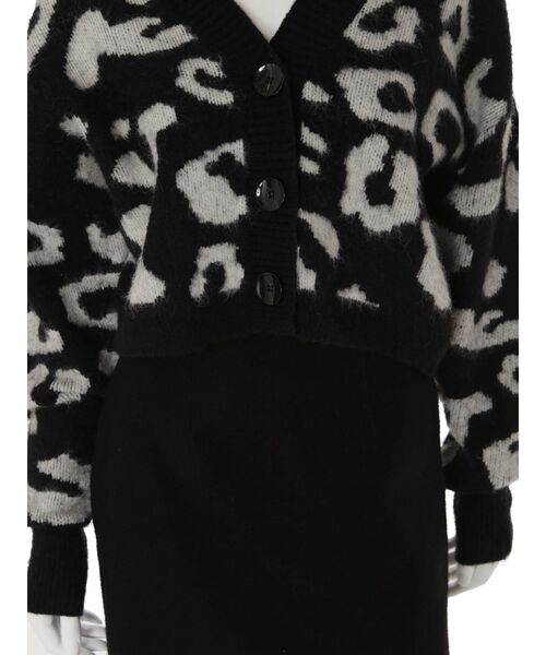 EMODA（エモダ）の「フラッフィーレオパードニットカーディガン（カーディガン/ボレロ・レディース・ベージュ/ブラック/ブルー・FREE）」の21枚目の写真