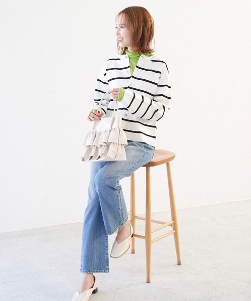 ROPE' PICNIC（ロペピクニック）の「【WEB限定カラー: ライトグレー,イエロー】シアーカットタートル（Tシャツ/カットソー・レディース・サックスブルー/ライトグリーン/オフホワイト/チャコールグレー/ピンク系その他2/ネイビー/クリーム/ピンク系その他/ホワイト系その他5/レッド/イエロー系その他2/ライトグレー/ブラック/ターコイズブルー・38）」の20枚目の写真