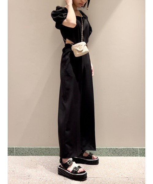 SNIDEL（スナイデル）の「フスベットビジューサンダル（サンダル