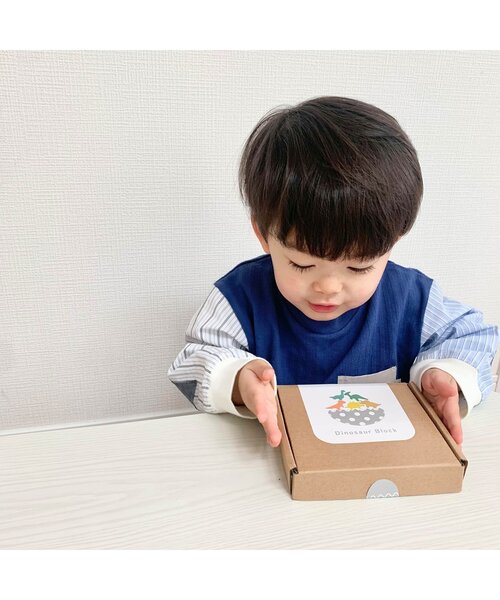 F.O.Online Store（エフオーオンラインストア）の「【F.O.TOYBOX】木製おもちゃ ゆらゆら恐竜（おもちゃ・キッズ・マルチ・FREE）」の3枚目の写真