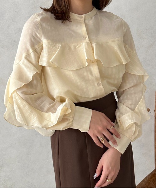 apres jour clair(アプレジュールクレア)の「【apres jour clair】フリルデザインブラウス【ZOZOTOWN限定アイテム】(シャツ/ブラウス・レディース・アイボリー/ライトブラウン・X-LARGE/フリー)」の3枚目の写真