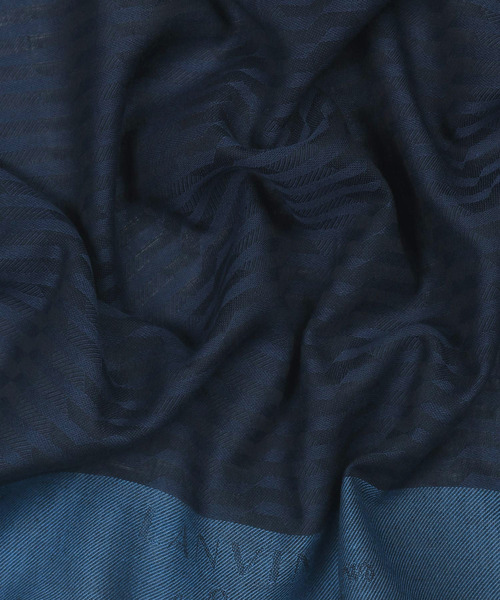 LANVIN en Bleu(ランバンオンブルー)の「ウェーブデザイン ハンカチ(ハンカチ/ハンドタオル・メンズ・ネイビー/グレー/サックスブルー・FREE)」の7枚目の写真