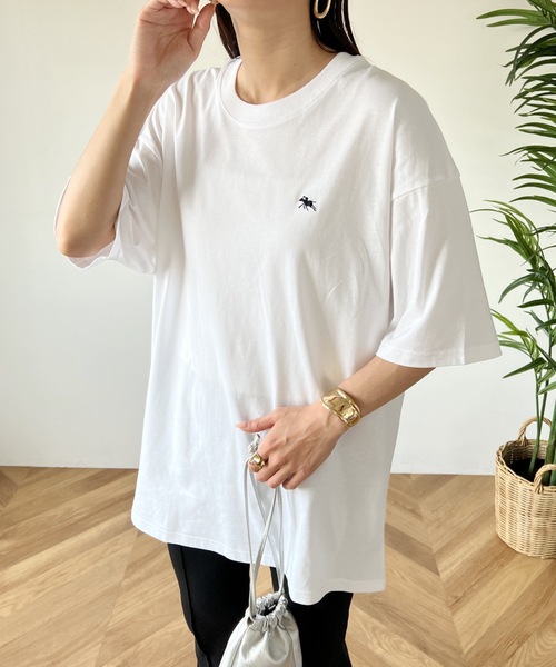 POLOCHAMPS（ポロチャンプス）の「【POLOCHAMPS/ポロチャンプス】 別注 オーバーサイズ ワンポイント刺繍 クルーネック半袖Tシャツ（Tシャツ/カットソー・レディース・ネイビー/ベージュ/ホワイト/ブラック/ダークグリーン・L/XL/M）」の9枚目の写真