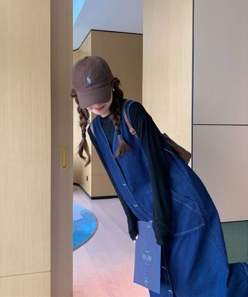 Coo+i（クーイ）の「2wayデニムジャンパースカート（ジャンパースカート・レディース・ブルー・FREE）」の13枚目の写真