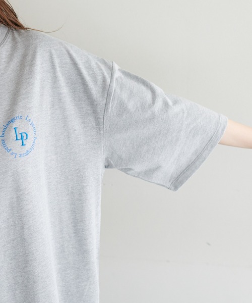 DISCOAT（ディスコート）の「【WEB限定】刺繍サークルロゴTシャツ（Tシャツ/カットソー・レディース・グレー/ホワイト/ホワイト系その他/ネイビー/オフホワイト/チャコールグレー/クリア・FREE）」の20枚目の写真