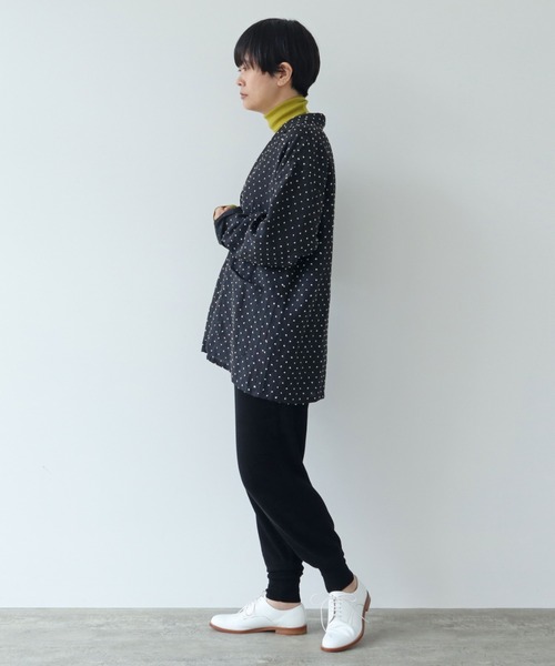 新品未使用 POTTER 片畔ニットパンツ アイボリー yuni（ユニ ）の「POTTER 片畔ニットパンツ azw（その他パンツ