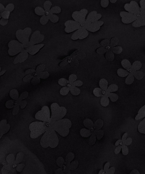 flower（フラワー）の「フローラルモチーフブラウス（シャツ/ブラウス・レディース・ブラック/アイボリー・FREE）」の21枚目の写真