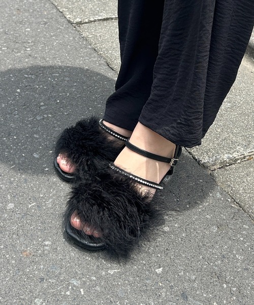 one after another NICE CLAUP（ワンアフターアナザーナイスクラップ）の「マラボービジューサンダル（サンダル・レディース・ピンク/ブラック/アイボリー・SMALL/LARGE/MEDIUM）」の12枚目の写真