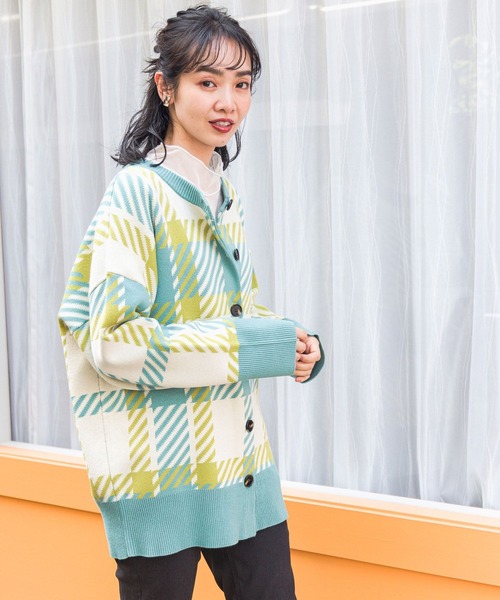 BAYFLOW（ベイフロー）の「マルチカラーチェックカーディガン（カーディガン/ボレロ・レディース・レッド/チャコール/ネイビー/ブルー・FREE）」の3枚目の写真