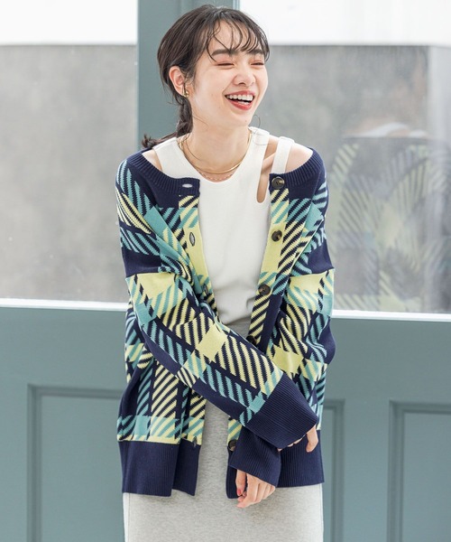 BAYFLOW（ベイフロー）の「マルチカラーチェックカーディガン（カーディガン/ボレロ・レディース・レッド/チャコール/ネイビー/ブルー・FREE）」の10枚目の写真