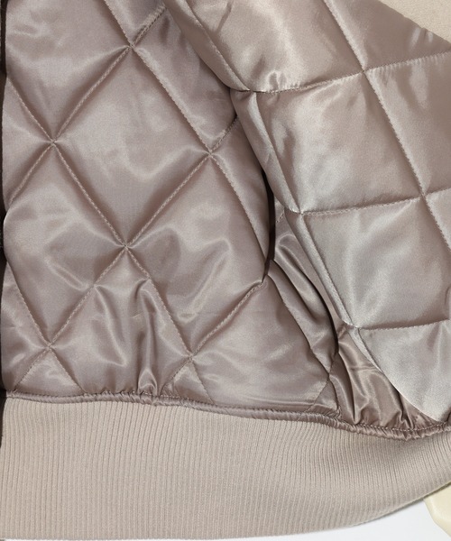 MILKFED.（ミルクフェド）の「VARSITY JACKET（スタジャン・レディース・ベージュ/ネイビー・ONE SIZE）」の15枚目の写真