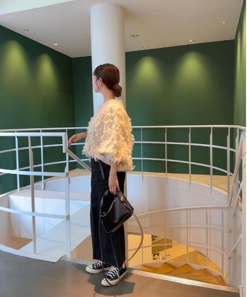 Bab(バブ)の「フリンジニットトップス(ニット/セーター・レディース・チャコールグレー/カーキ/アイボリー/キャメル/ホワイト・FREE)」の14枚目の写真