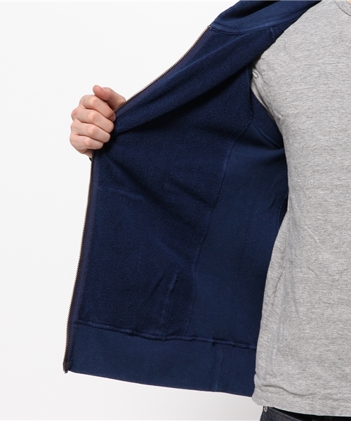 Denime（ドゥニーム）の「HEAVY SWEAT INDIGO ZIP PARKA/ヘビースウェットインディゴジップパーカー（パーカー・メンズ・ダークインディゴブルー/インディゴブルー・LARGE/MEDIUM/SMALL）」の18枚目の写真