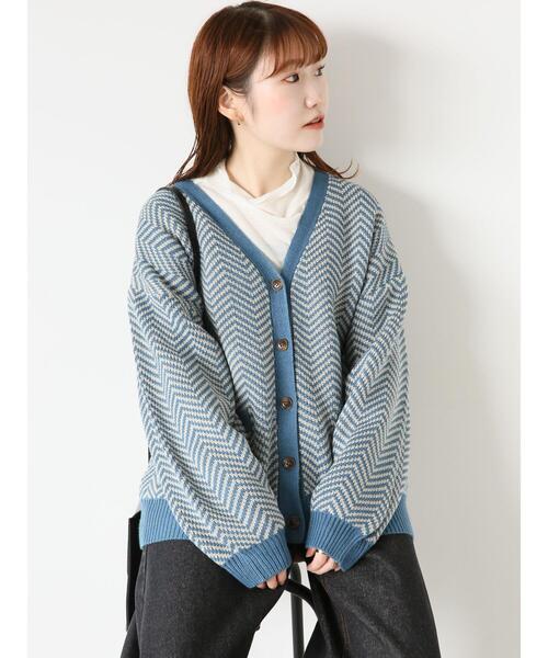 ehka sopo（エヘカソポ）の「ヘリンボーン柄Vネックカーディガン（カーディガン/ボレロ・レディース・グリーン/ブラウン/ブラック/ブルー・F）」の4枚目の写真