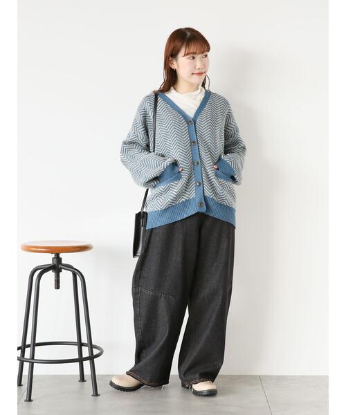 ehka sopo（エヘカソポ）の「ヘリンボーン柄Vネックカーディガン（カーディガン/ボレロ・レディース・グリーン/ブラウン/ブラック/ブルー・F）」の9枚目の写真