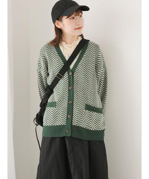 ehka sopo（エヘカソポ）の「ヘリンボーン柄Vネックカーディガン（カーディガン/ボレロ・レディース・グリーン/ブラウン/ブラック/ブルー・F）」の14枚目の写真