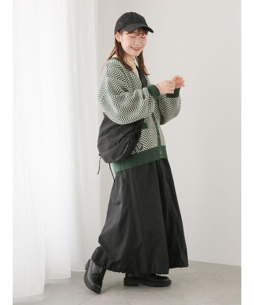 ehka sopo（エヘカソポ）の「ヘリンボーン柄Vネックカーディガン（カーディガン/ボレロ・レディース・グリーン/ブラウン/ブラック/ブルー・F）」の20枚目の写真