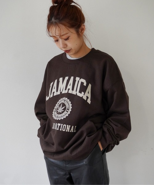 Port（ポート）の「【 GILDAN / ギルダン 】　カレッジロゴ クルーネック スウェット トレーナー（スウェット・レディース・ネイビー/アッシュグレー/グレー/グレー系その他2/カーキ/ベージュ/ベージュ系その他/グレー系その他/ネイビー系1/ネイビー系2/グレー系8/グレー系その他3/ホワイト/グリーン系その他2/グリーン系その他3/グリーン系その他4/グリーン系その他/グレー系その他4/グレー系その他5/グレー系その他6/グレー系その他7/ブラウン系その他2/ベージュ系その他2/ブラウン系その他/ブラウン・XL/L）」の14枚目の写真