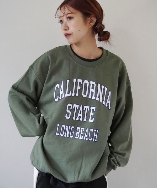 Port（ポート）の「【 GILDAN / ギルダン 】　カレッジロゴ クルーネック スウェット トレーナー（スウェット・レディース・ネイビー/アッシュグレー/グレー/グレー系その他2/カーキ/ベージュ/ベージュ系その他/グレー系その他/ネイビー系1/ネイビー系2/グレー系8/グレー系その他3/ホワイト/グリーン系その他2/グリーン系その他3/グリーン系その他4/グリーン系その他/グレー系その他4/グレー系その他5/グレー系その他6/グレー系その他7/ブラウン系その他2/ベージュ系その他2/ブラウン系その他/ブラウン・XL/L）」の20枚目の写真