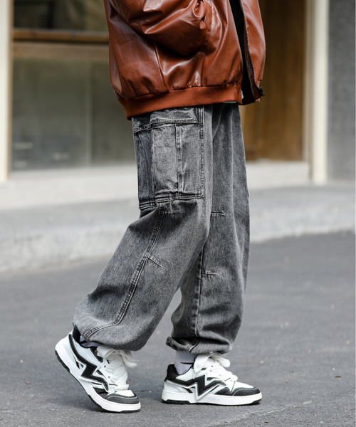 neos（ネオス）の「【neos -addictive design-】ルーズシルエット バルーン ワイド カーゴ デニム パンツ（デニムパンツ・メンズ・ブラック系その他/スミクロ/インディゴブルー/ブルー系その他/ブラック/サックスブルー・X-LARGE/MEDIUM/LARGE）」の9枚目の写真