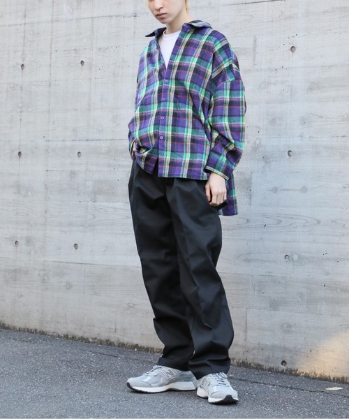 Dickies(ディッキーズ)の「【Dickies】1868 MODEL 2タックテーパードパンツ D23FW-GAP010 ※(チノパンツ・メンズ・ブラック/ダークネイビー/ベージュ・28/30/32/36/34)」の5枚目の写真