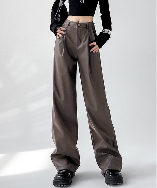 ENLIKE（エンリケ）の「PUストレートパンツ（その他パンツ・レディース・ブラウン/カーキ/ブラック・S/M）」の12枚目の写真