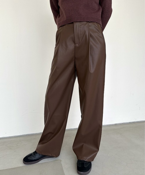 ENLIKE（エンリケ）の「PUストレートパンツ（その他パンツ・レディース・ブラウン/カーキ/ブラック・S/M）」の6枚目の写真