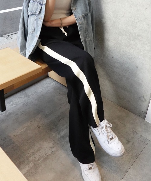 CORNERS（コーナーズ）の「トラックパンツ（スウェットパンツ・レディース・ブラック/チャコールグレー/杢グレー・M/S/L/XL）」の2枚目の写真