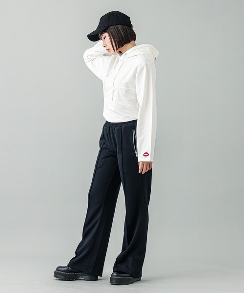 X-girl（エックスガール）の「DOUBLE LOGO 6PANEL CAP（キャップ・レディース・ピンク/ベージュ/ブラック・ONE SIZE）」の13枚目の写真