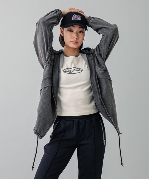 X-girl（エックスガール）の「DOUBLE LOGO 6PANEL CAP（キャップ・レディース・ピンク/ベージュ/ブラック・ONE SIZE）」の17枚目の写真