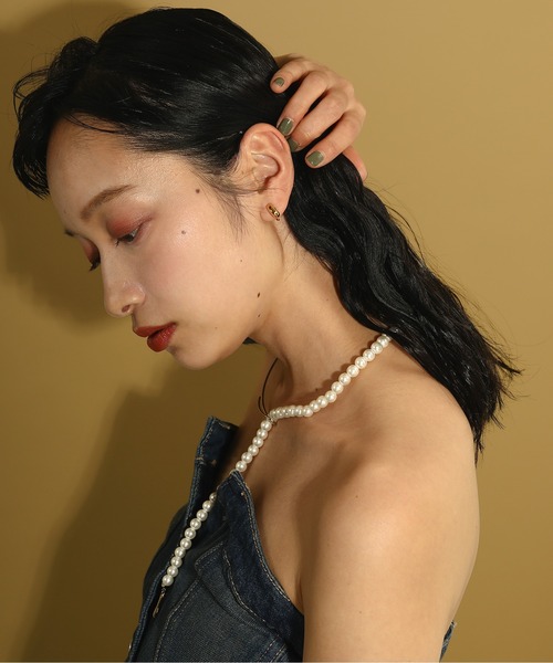 voov（ブーブ）の「ニュアンスモチーフ パール ネックカフ チョーカーネックレス（ネックレス・レディース・ゴールド/シルバー・フリー）」の7枚目の写真
