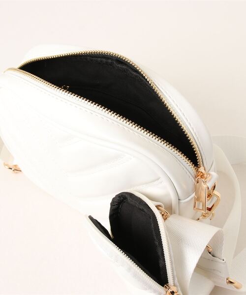 florist（フローリスト）の「【ミニポーチ付】2WAY V字キルティングレザーショルダーバッグ（ショルダーバッグ・レディース・ブラック/ベージュ/ダークグレー/ホワイト/ボルドー・FREE）」の18枚目の写真