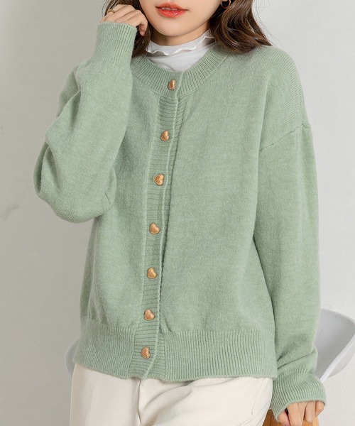 DAY CLOSET(デイ クローゼット)の「レディース 長袖ハートボタンのやわらかニットカーディガン(ニット/セーター・レディース・グレー/アイボリー/ブラック/ピンク/グリーン・FREE)」の5枚目の写真