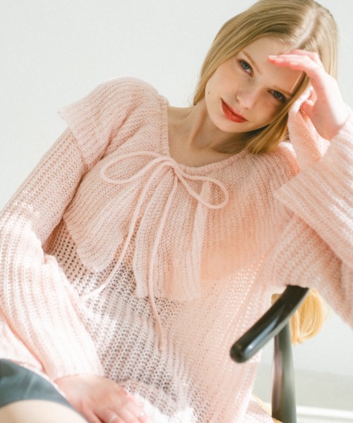 ECREL（エクレール）の「スパンコールフリルシアーニット / 前後2way着用可（ニット/セーター・レディース・ピンク/ライトブルー/アイボリー/ベビーピンク/ブラウン・FREE）」の9枚目の写真