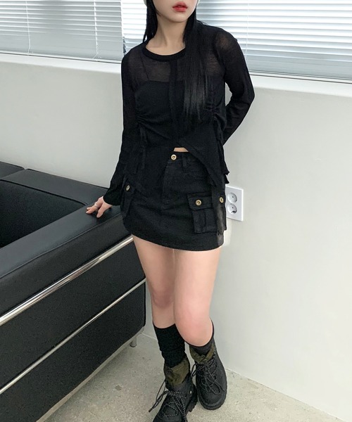 FOLLOWIN（フォロウィン）の「[インナー着用必須！][レイヤードルック] シースルーフロントスリットシャーリングストリングニットロングティー（ニット/セーター・レディース・ホワイト/ブラック・FREE）」の9枚目の写真