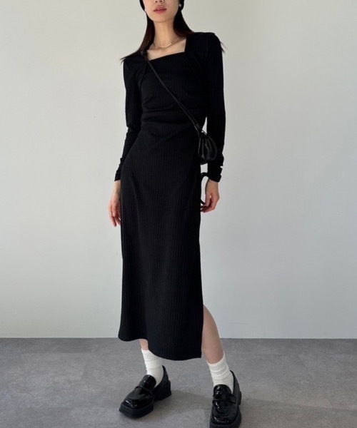 DRWCYS（ドロシーズ）の「デコルテリブカットワンピース（ワンピース・レディース・グレー/ブラック・FREE）」の16枚目の写真