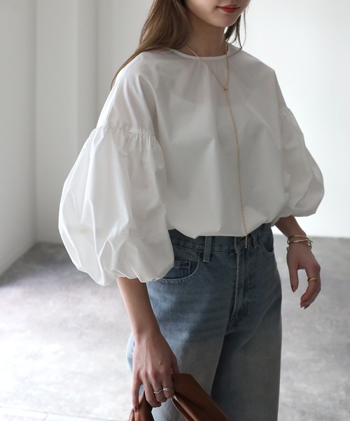 Riberry(リベリー)の「バルーンスリーブ前後2WAYブラウス(シャツ/ブラウス・レディース・ブラック/オフホワイト/ネイビー系/ブルー系・FREE)」の10枚目の写真