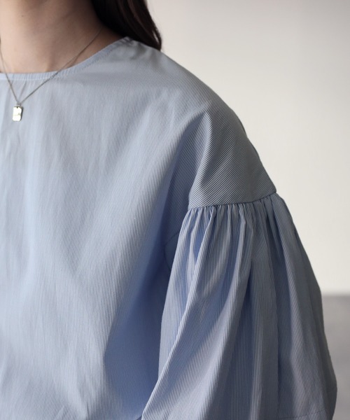 Riberry(リベリー)の「バルーンスリーブ前後2WAYブラウス(シャツ/ブラウス・レディース・ブラック/オフホワイト/ネイビー系/ブルー系・FREE)」の21枚目の写真