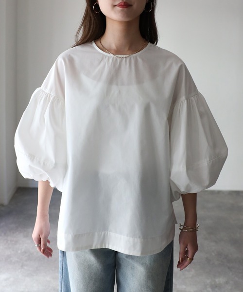 Riberry(リベリー)の「バルーンスリーブ前後2WAYブラウス(シャツ/ブラウス・レディース・ブラック/オフホワイト/ネイビー系/ブルー系・FREE)」の6枚目の写真