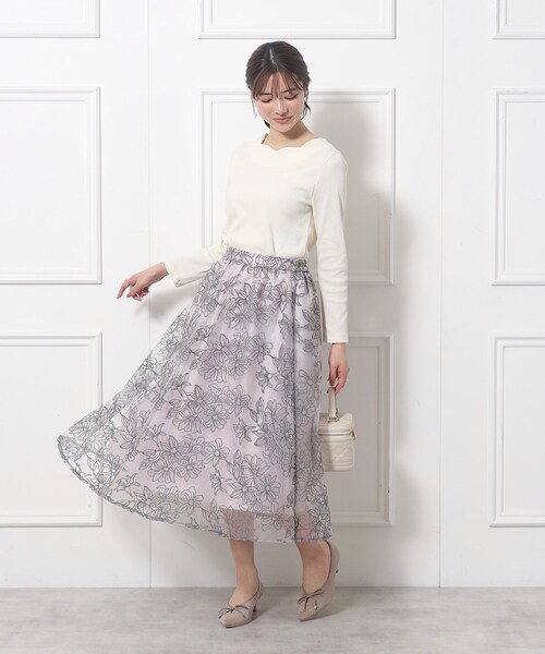 couture brooch（クチュールブローチ）の「◆【チュール×刺繍の華やかスカート】エンブロフルールスカート（スカート・レディース・ブラウン系その他2/パープル系1/ライトグレー系・42/40/38/36）」の12枚目の写真